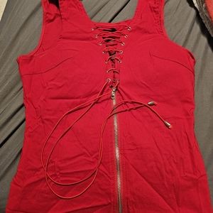 Oh yes! Sexy red top